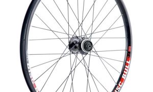 Gurpil Disc Bull Negra Shimano 4050 Centerlock Trasera