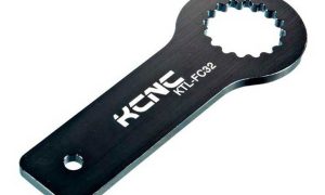 KCNC Llave para Pedalier