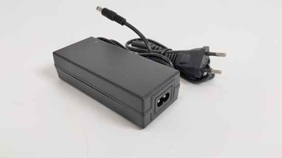erp_trigger Youin Cargador 42V 1.5A (You-Go M)